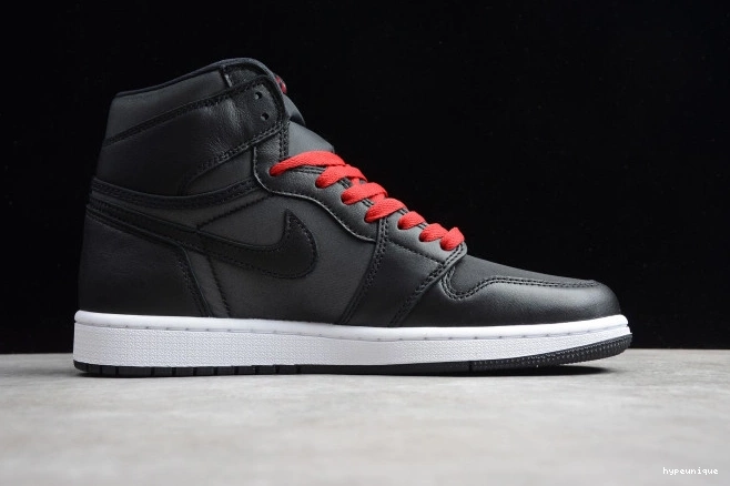 HYPE OG 555088-060 Black Retro High 1 Jordan Air Satin 0801